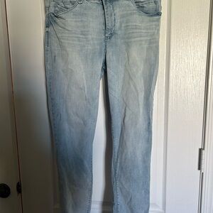 Democracy Women’s Slim Jeans in Light Blue